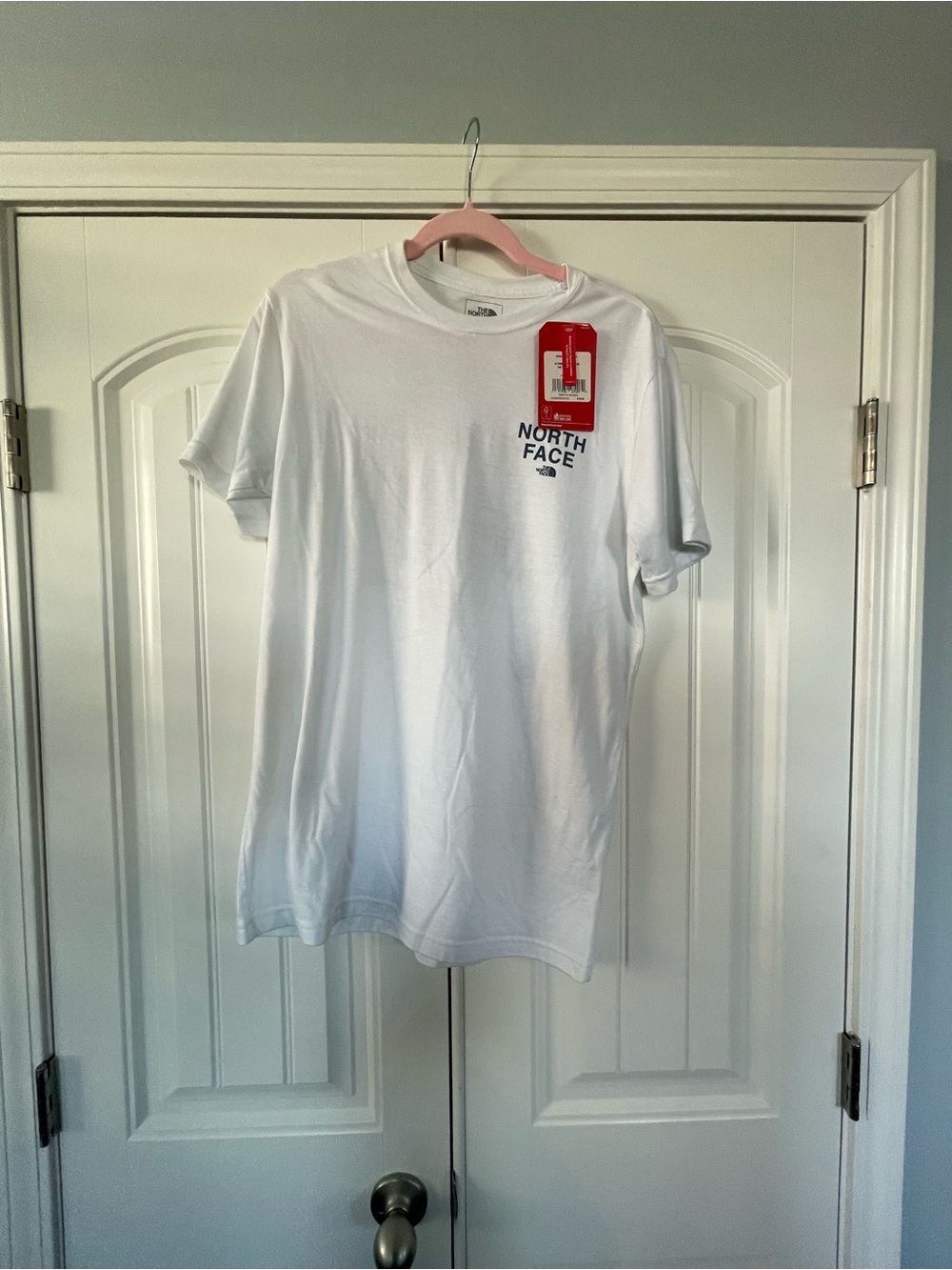 🆕The North Face Men's Classic White Logo T-Shirt Slim Fit Medium